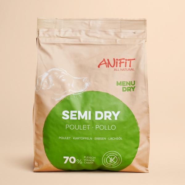 Halbfeuchtes Hundefutter mit Schweizer Poulet